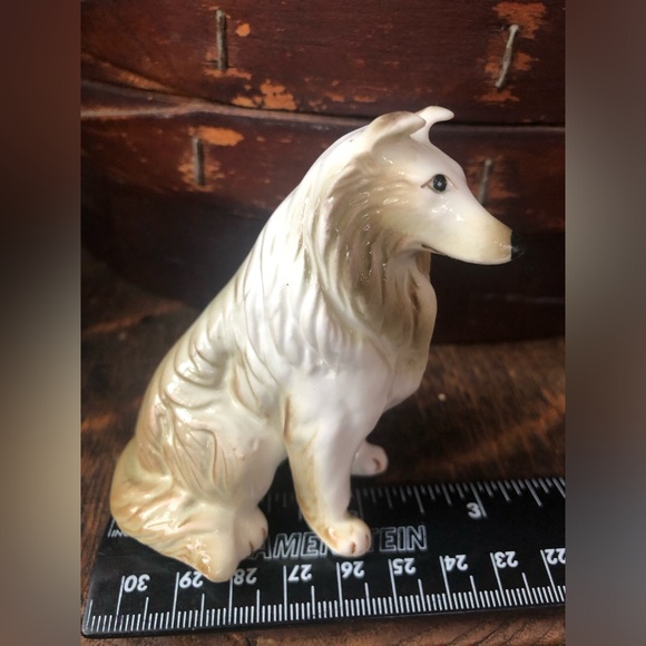 VINTAGE Rough Collie Dog Figurine Collectible/ Cake Top- Hand Painted Bone China - Picture 13 of 14